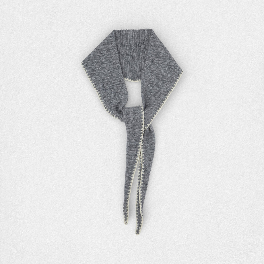 100% Cashmere Triangle Scarf - Grey Stitch Edge