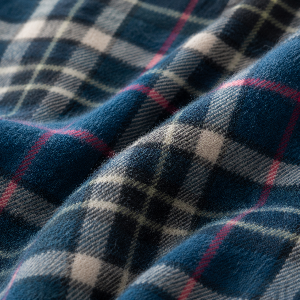 Thomson Blue - 100% Recycled Wool Tartan Knee Blanket