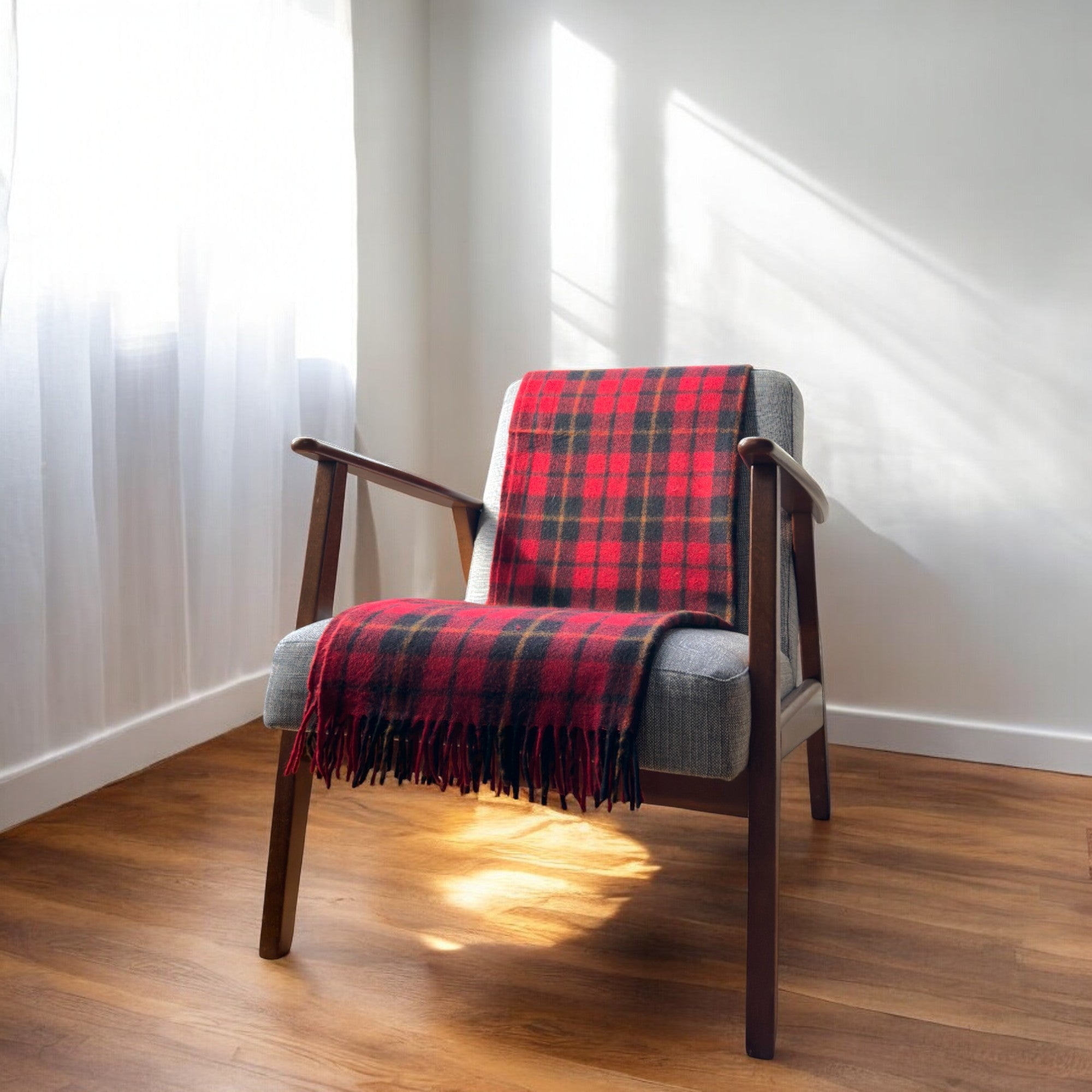 Wallace - 100% Recycled Wool Tartan Knee Blanket