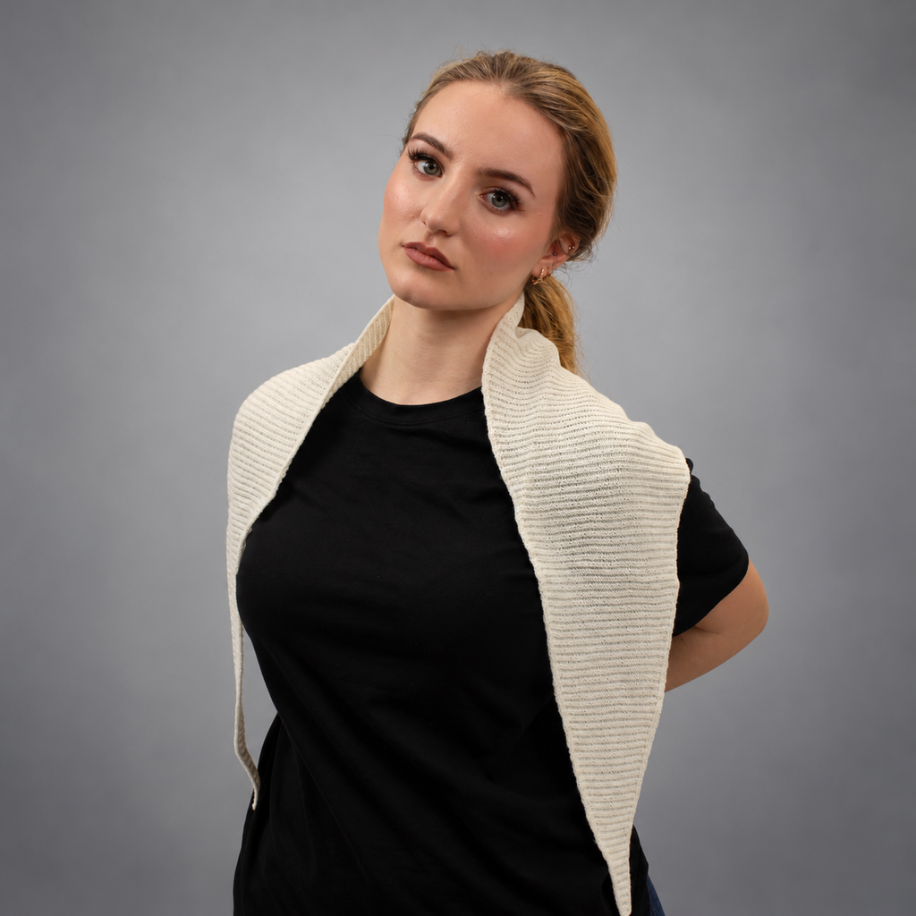 100% Cashmere Ribbed Triangle Scarf - Cream